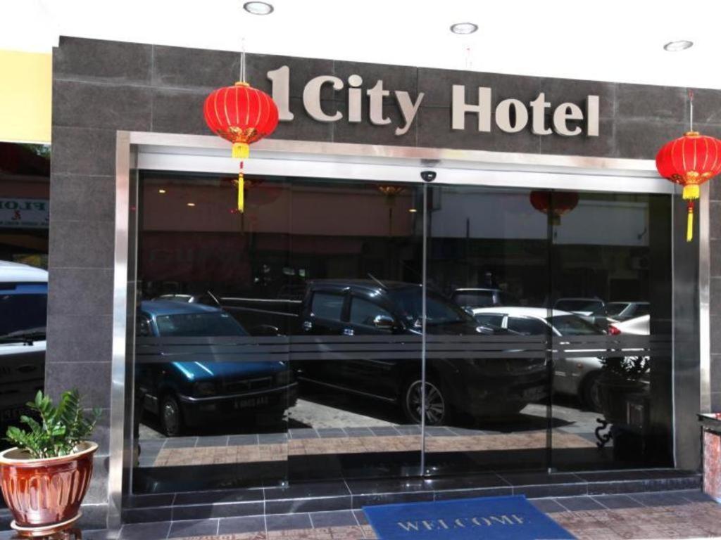 1 City Hotel Кота-Кинабалу Экстерьер фото